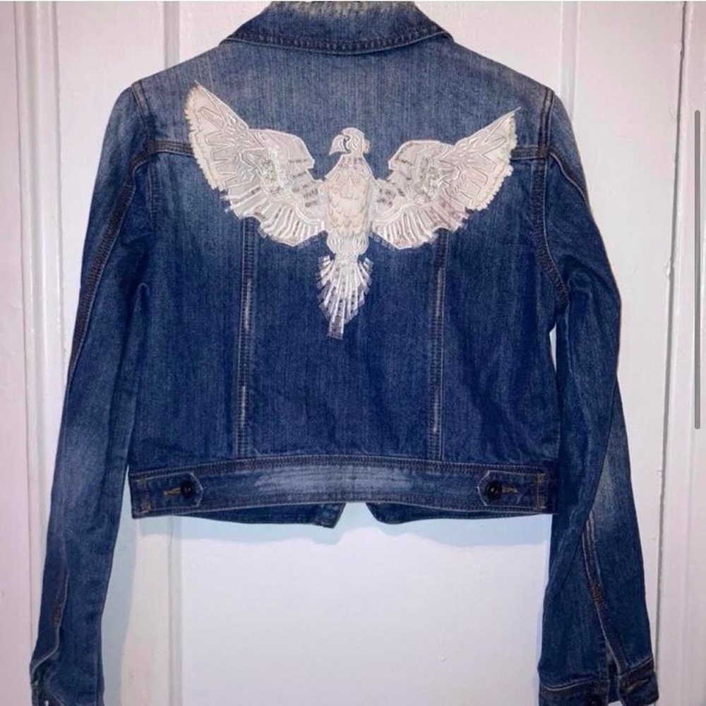 UO Staring at Stars Cropped Denim Jacket